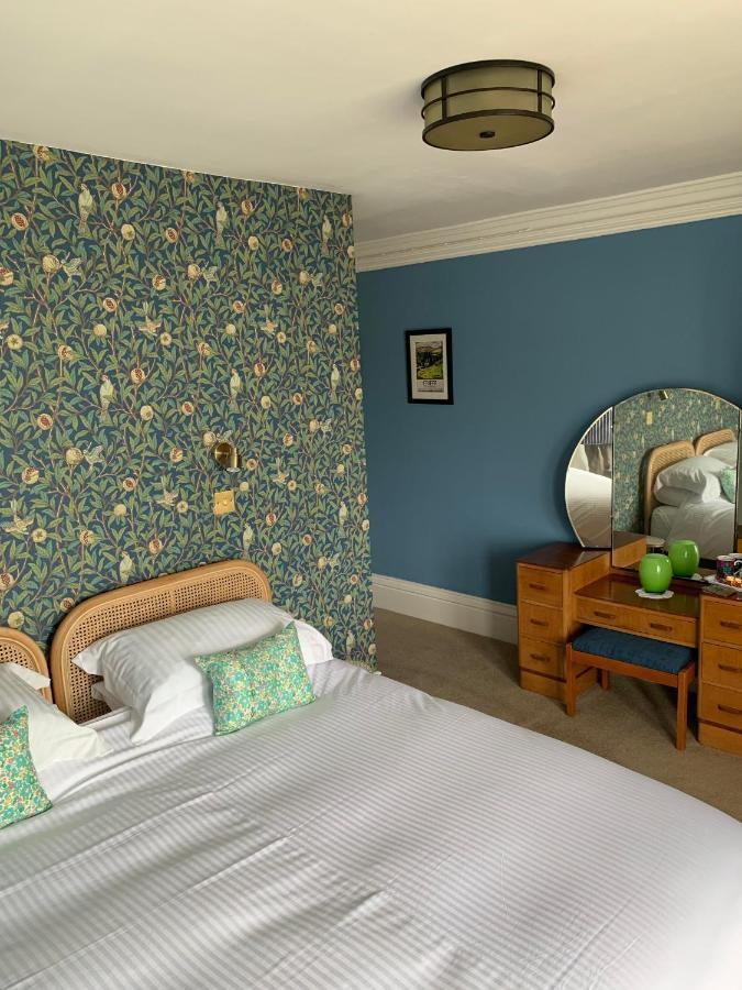 Leven House Bed And Breakfast Crieff Bagian luar foto
