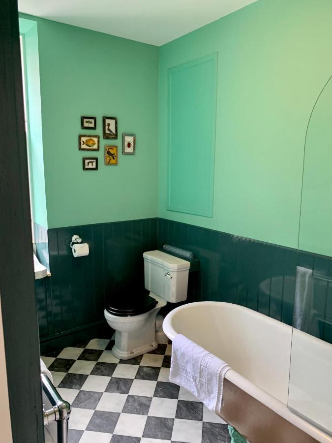 Leven House Bed And Breakfast Crieff Bagian luar foto